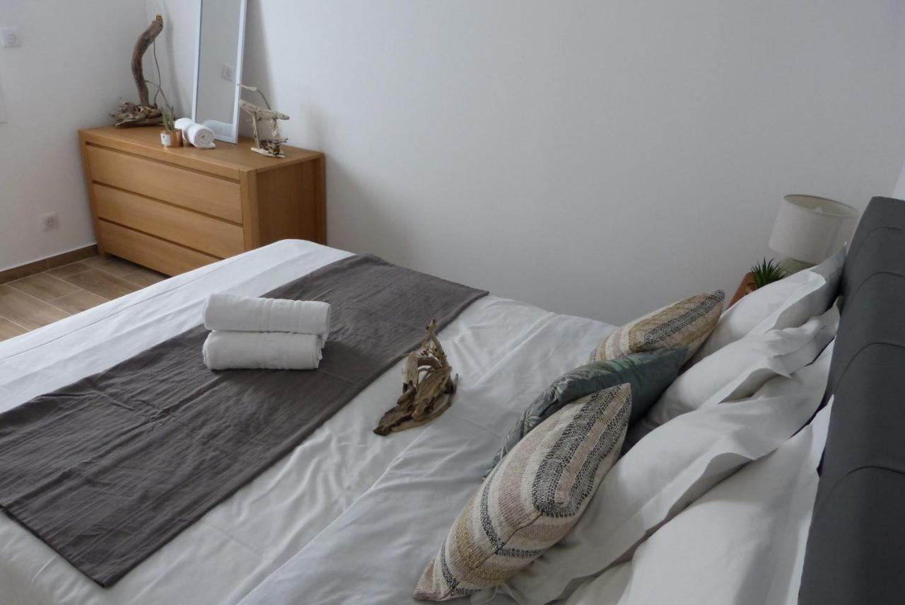 Mini T2 Climatisee, Vue Mer, Cosy & Moderne *